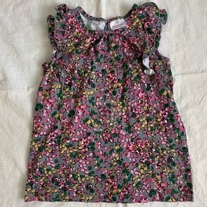 Hanna Anderson Size 130 Girls Ruffled Sleeve Top